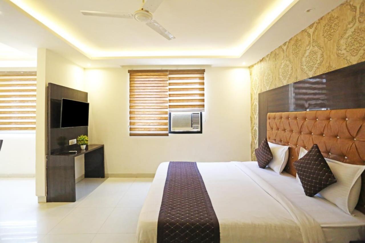 Hotel Vijaydeep Place Near Delhi Airport Νέο Δελχί Εξωτερικό φωτογραφία